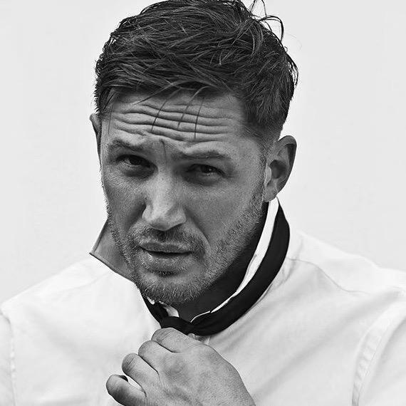 库车市碰碰乐台球厅