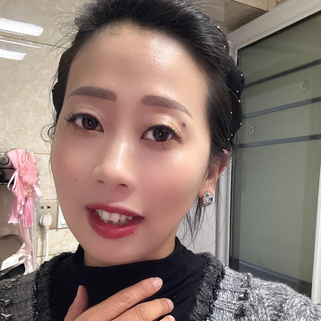 骆妹(厨窗油污净)