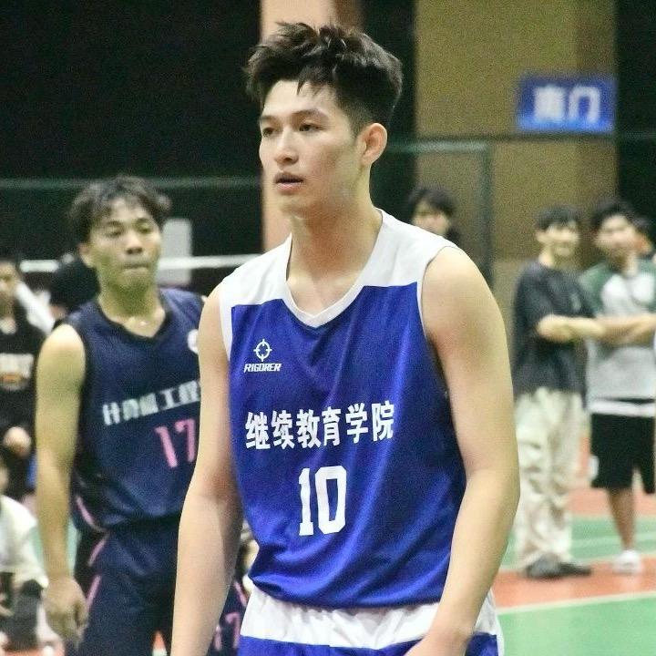 10号仔