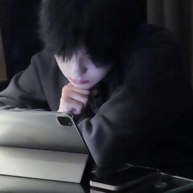 白了个白