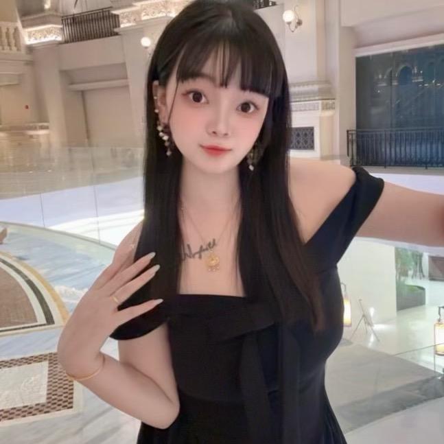 芳芳不方.🥰