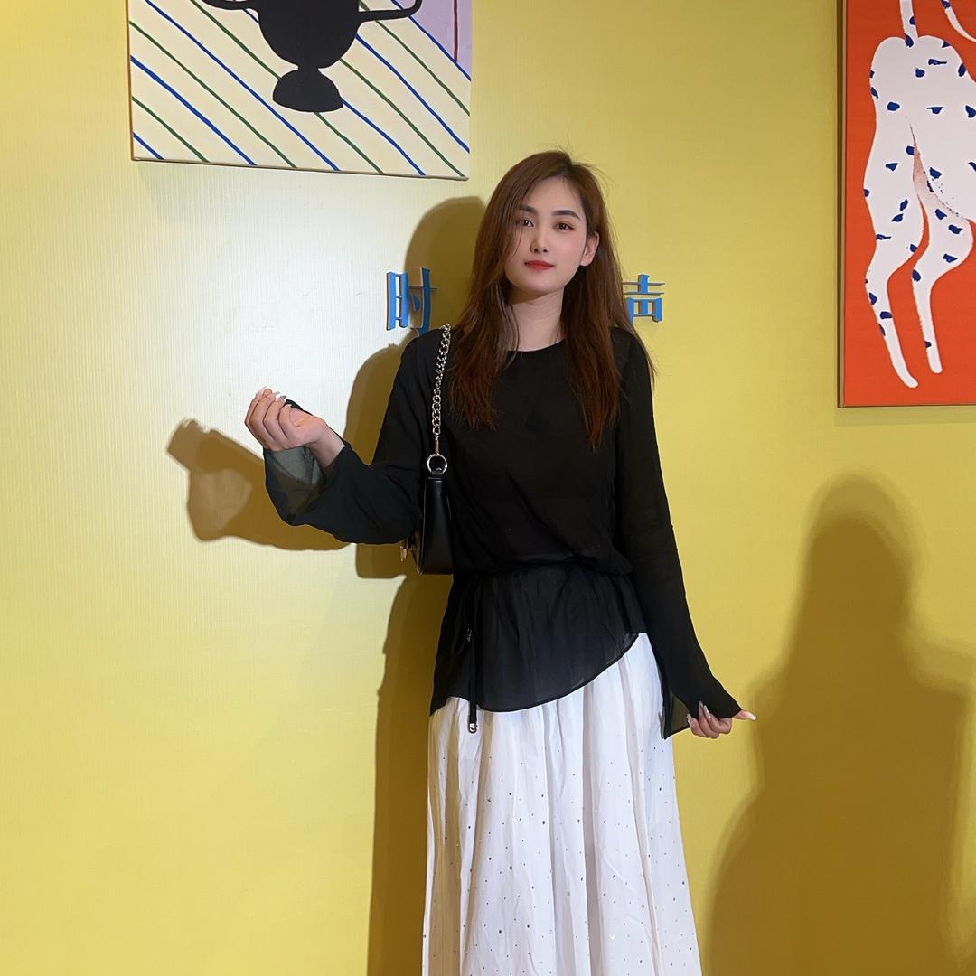 婷婷