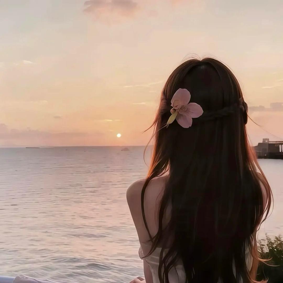 水漾年华婷留（主页等你）