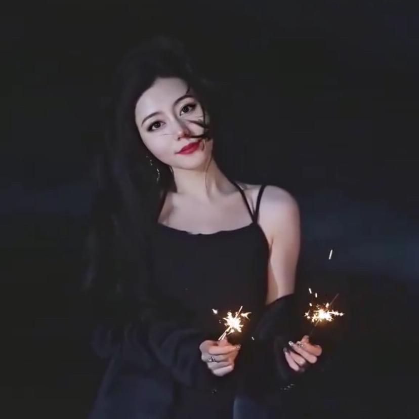 茅台镇大表姐💓