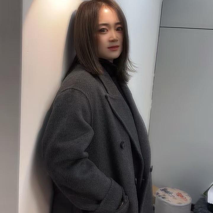 ۣۣۖ༻小小小小谢