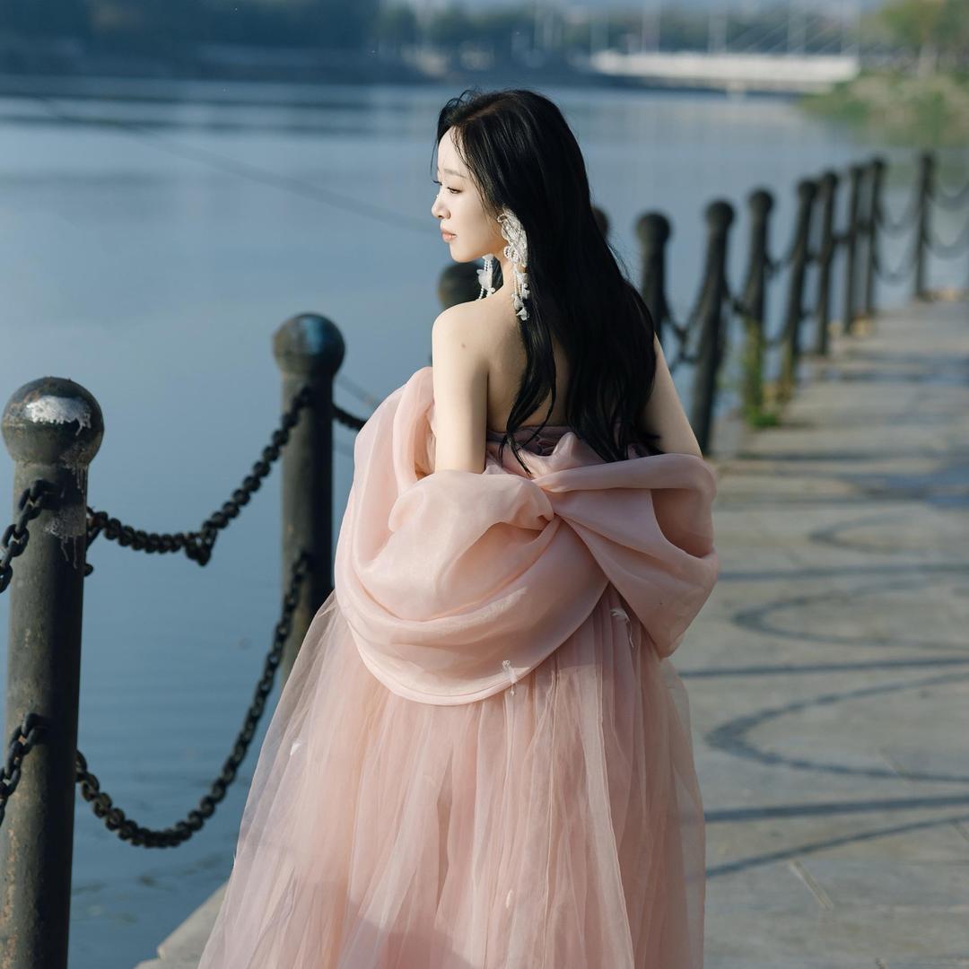 设计师～朱朱🩵💛