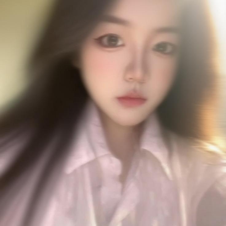 李艳楠
