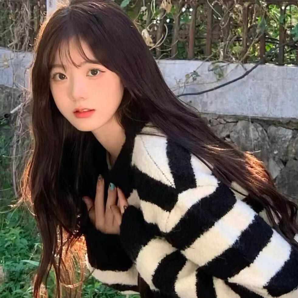 小甜 《主打不服》🥰