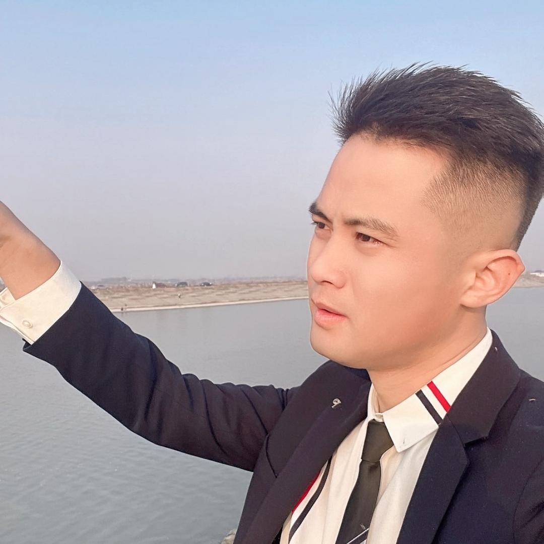 铮少哥1699