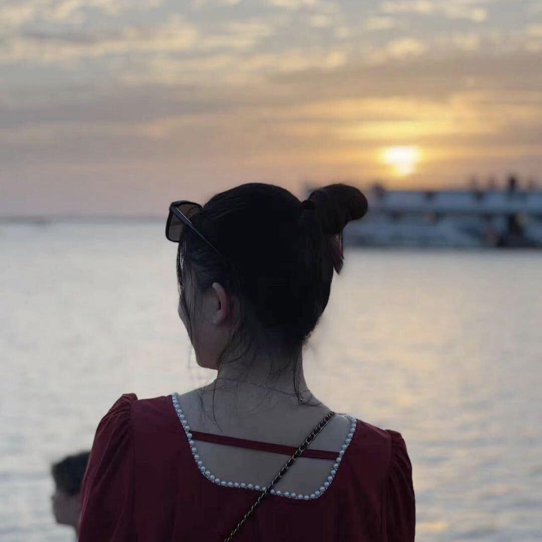 腾辉汽车服务中心    弯弯