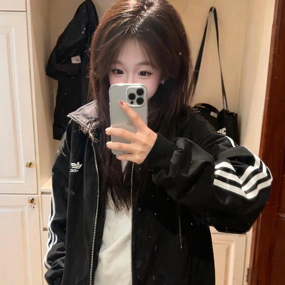 没事就爱噜噜脸