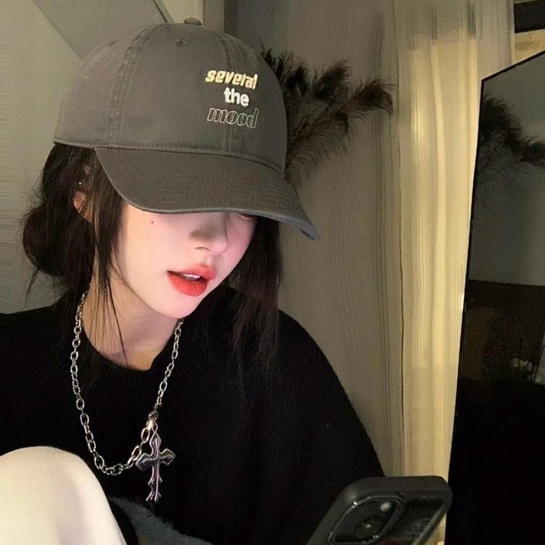 张财财.