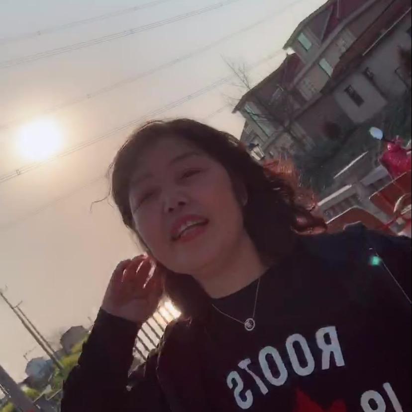 亚亚