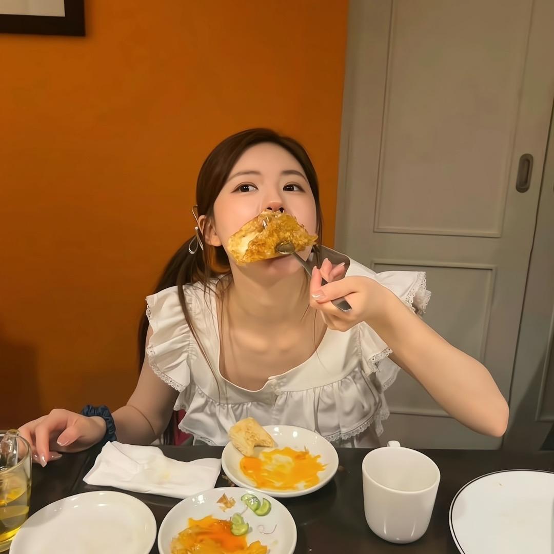 小彤沐春风