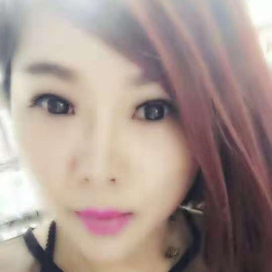 江都区小兔子女装工厂店（总店）