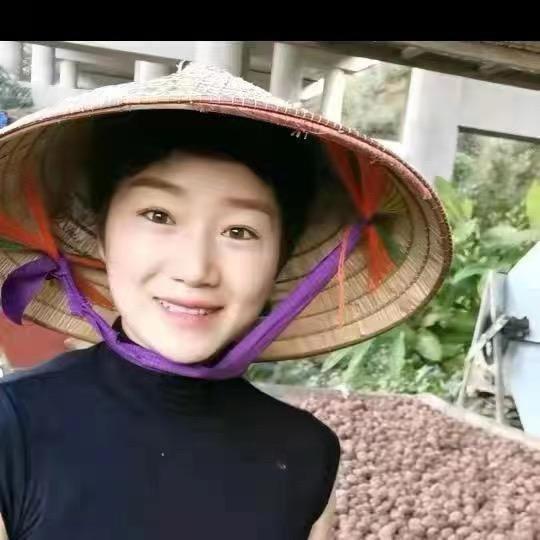 腾冲市兴顺土特产店