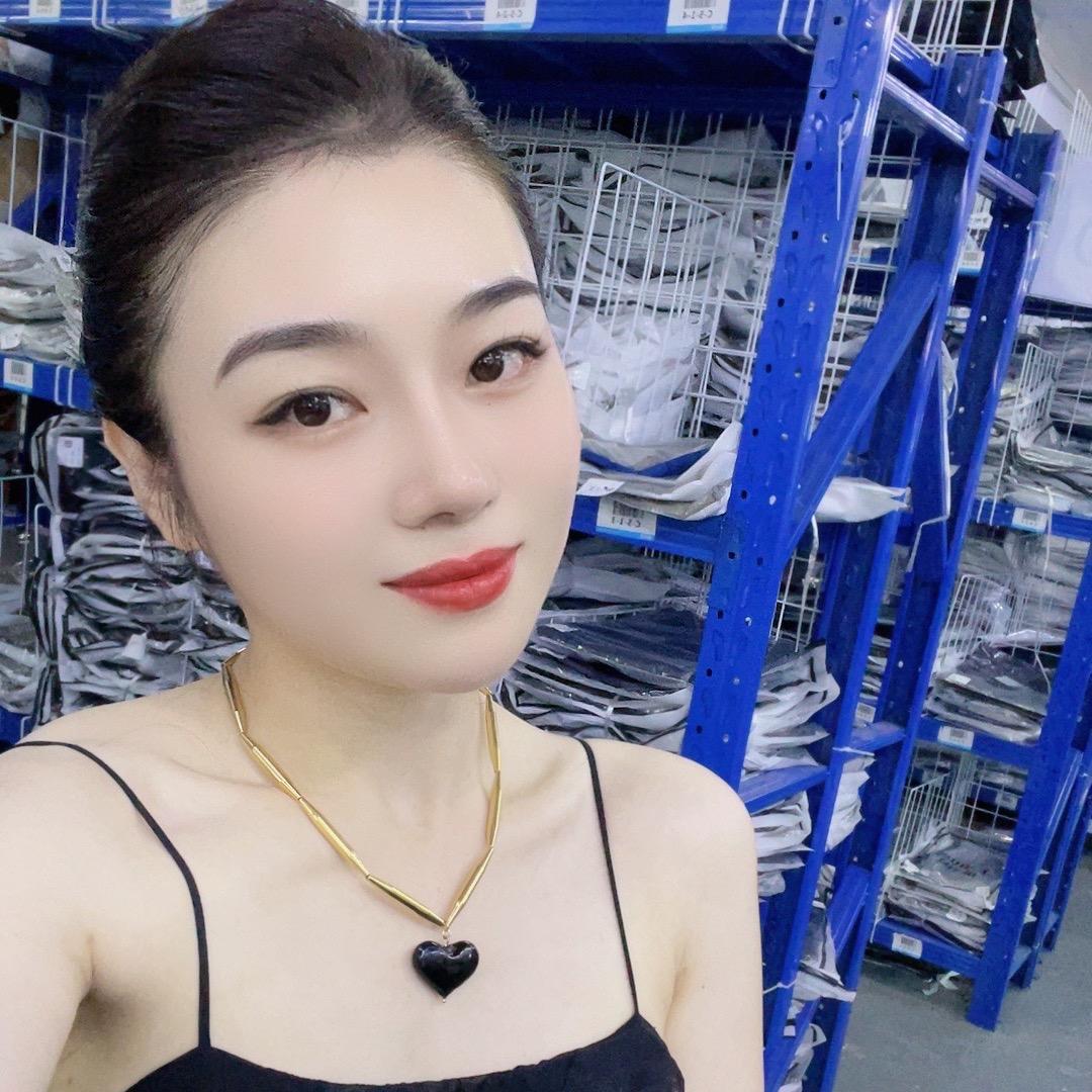 老板娘曼曼（品牌男装）