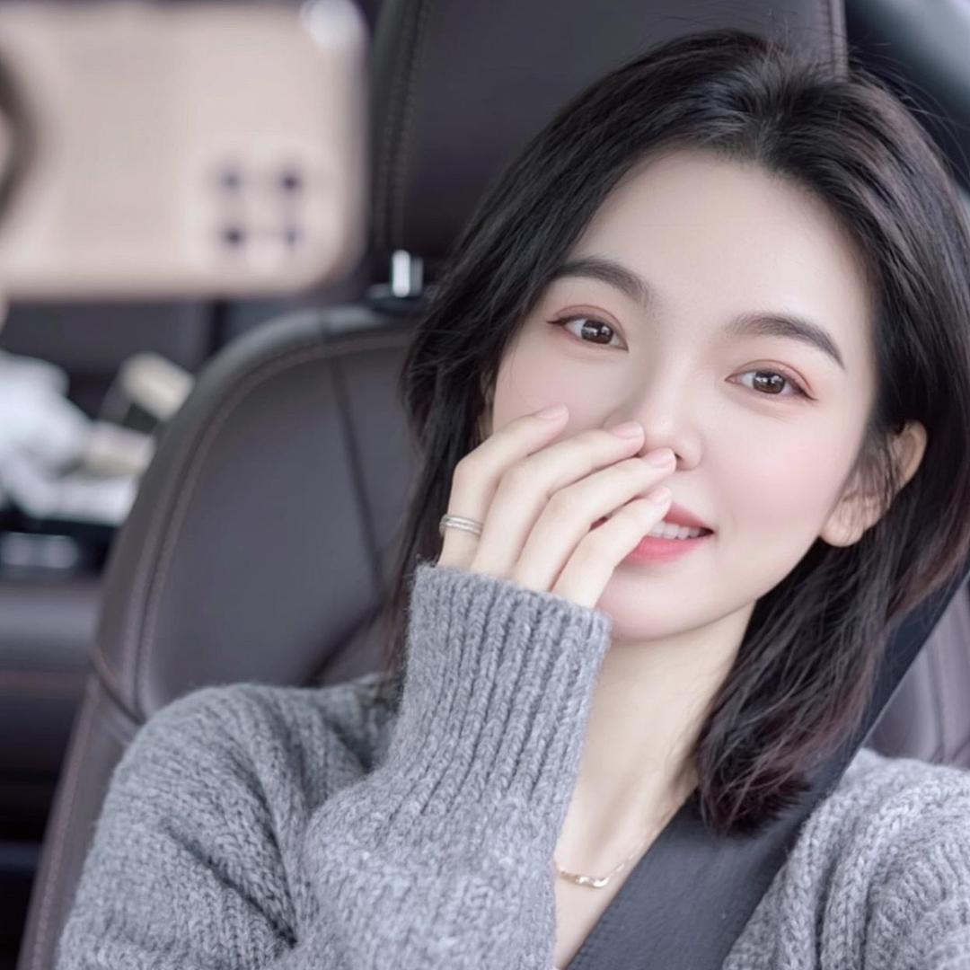 ༺余生ᰔ随心༻💫