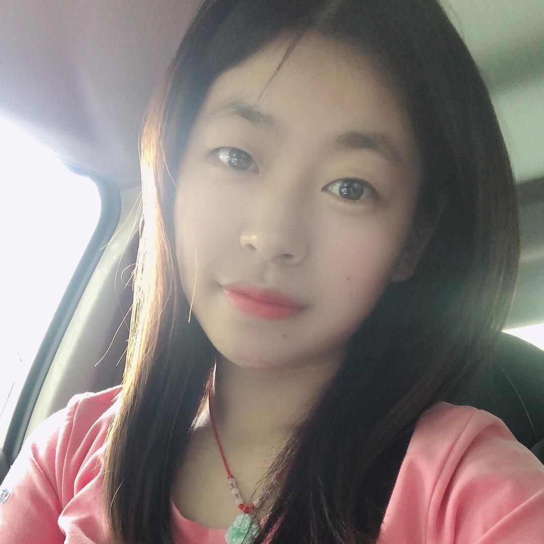 小飞猪妞妞