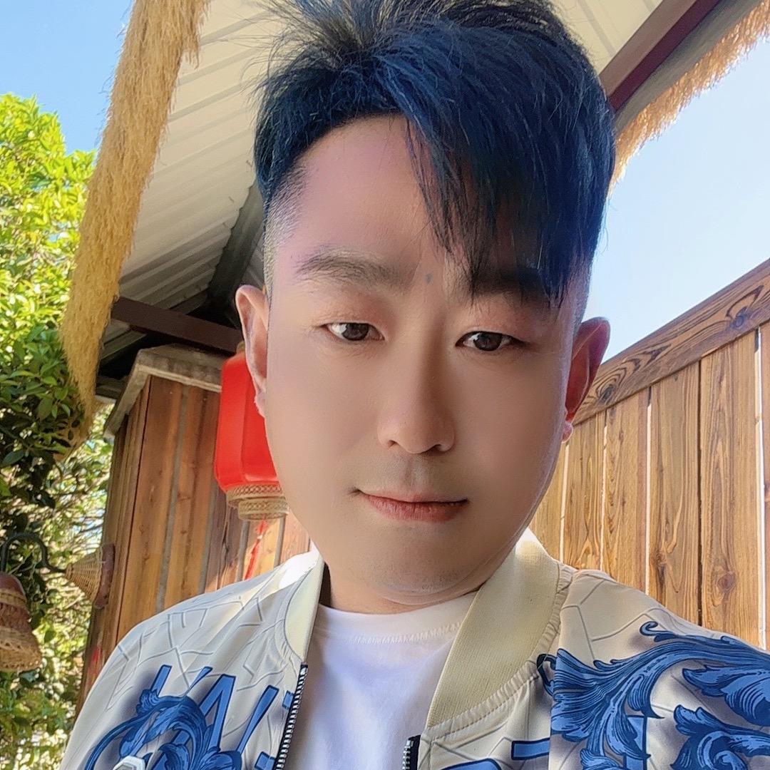 平凡哥《娱乐直播》唱歌🎤