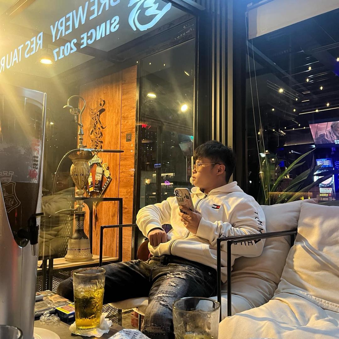 清純小男孩