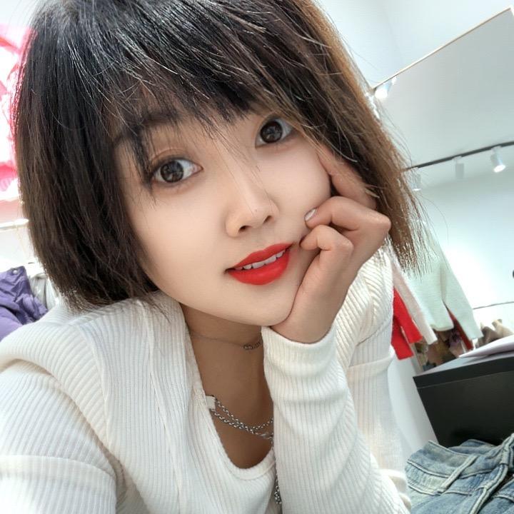 衣然·里 Yr