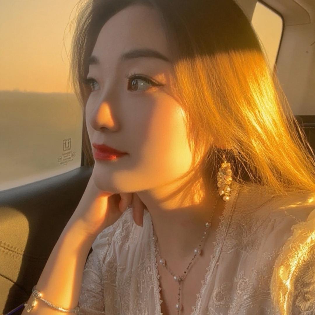 💞🕊️浅浅᭄ꦿ꯭一笑💞