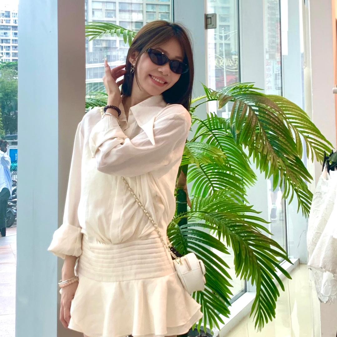欣彩妮服饰