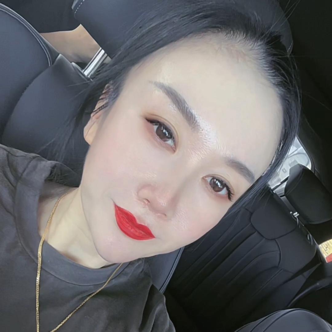 家有 👧 菡菡