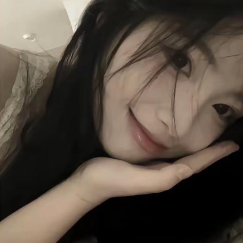 抱抱^O^