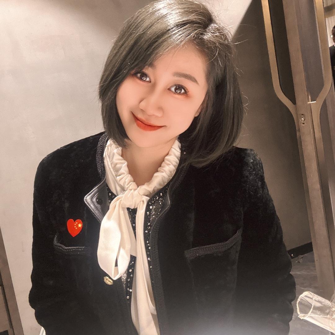 哈尔滨姑娘白雪