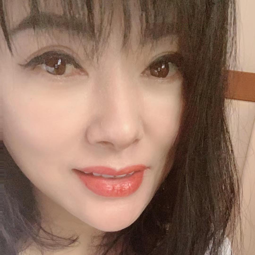 云朵姐姐（贵州关之琳）