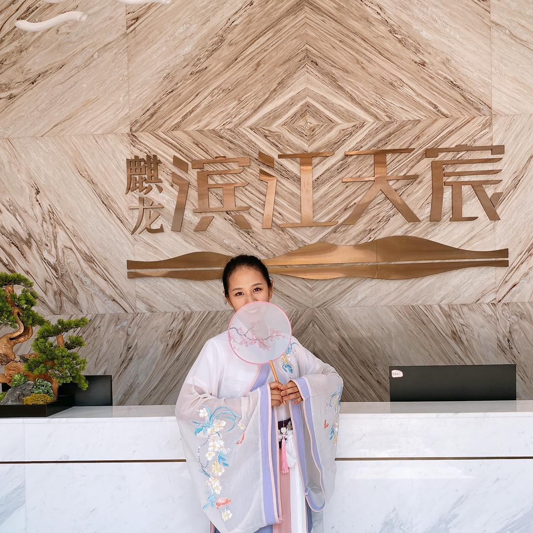 花儿为什么哪样红
