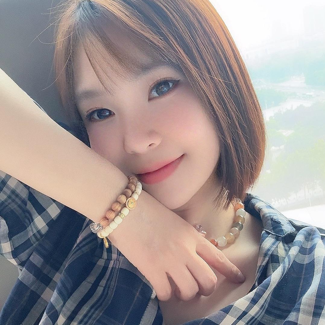 Lulu璐儿小姐