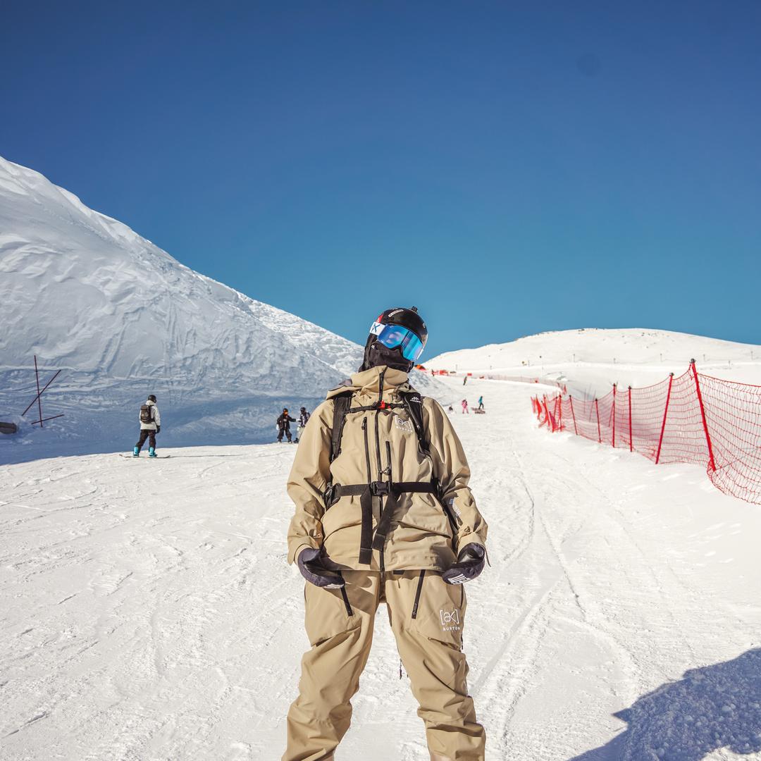 爱滑雪的迪力(新疆约课)