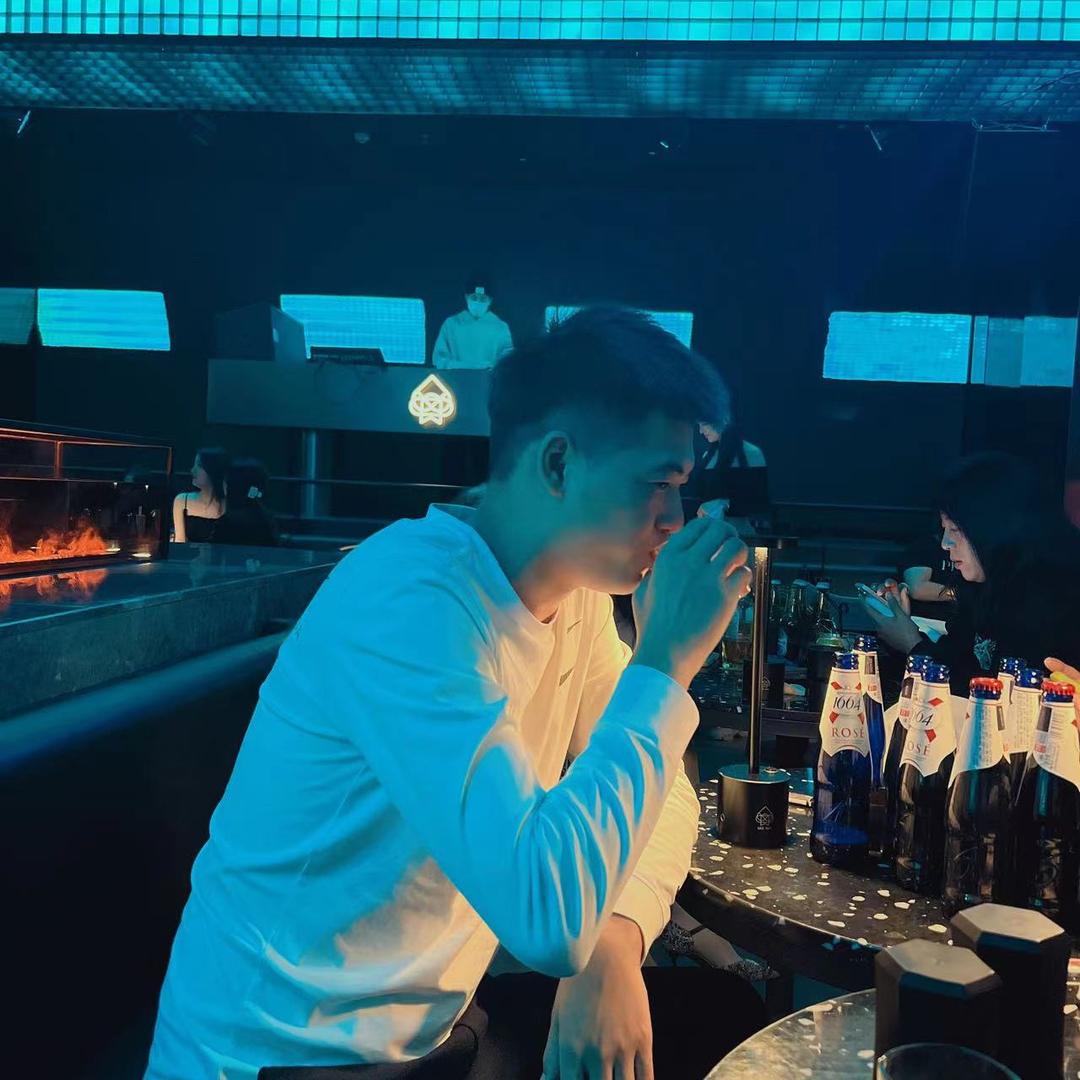 @赵康宁