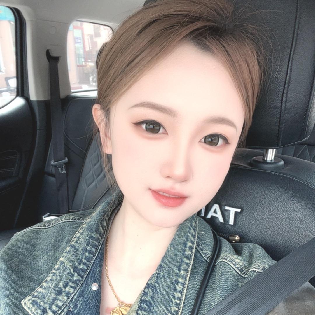 L.👽