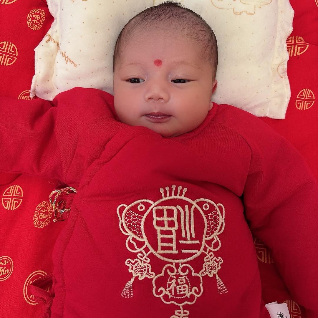 小九灬