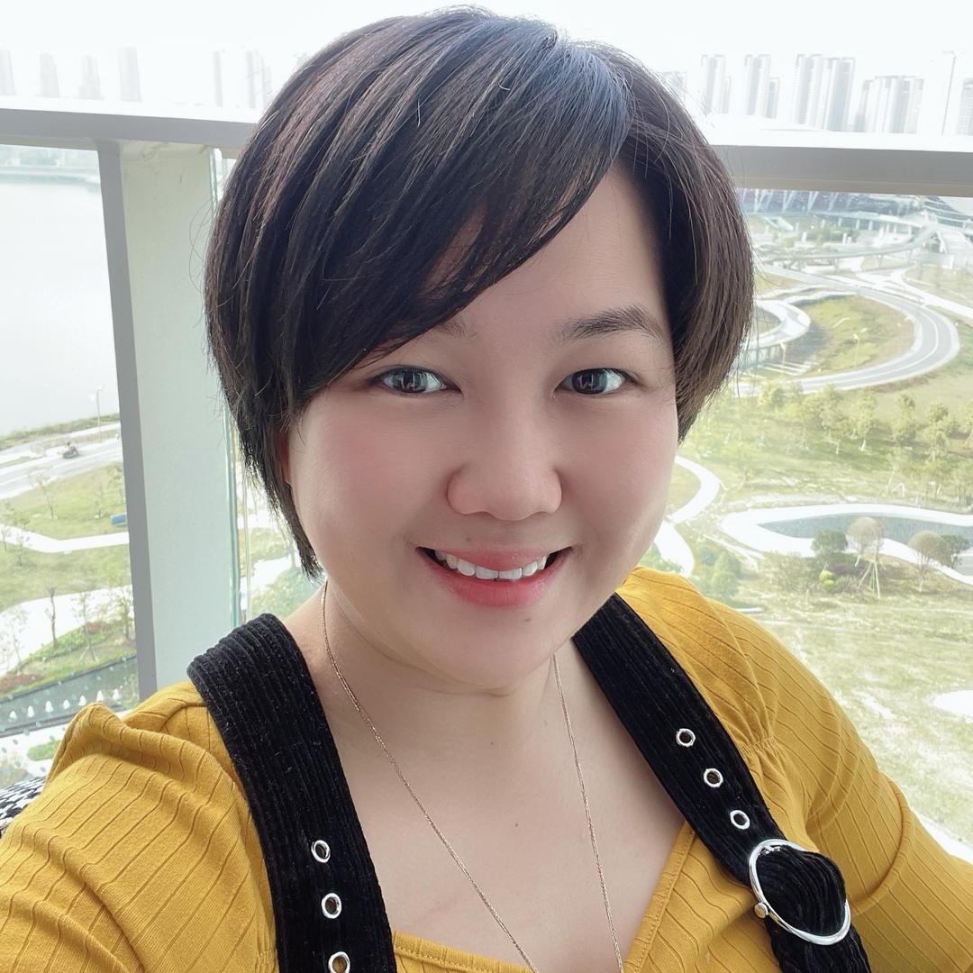 潘美纶