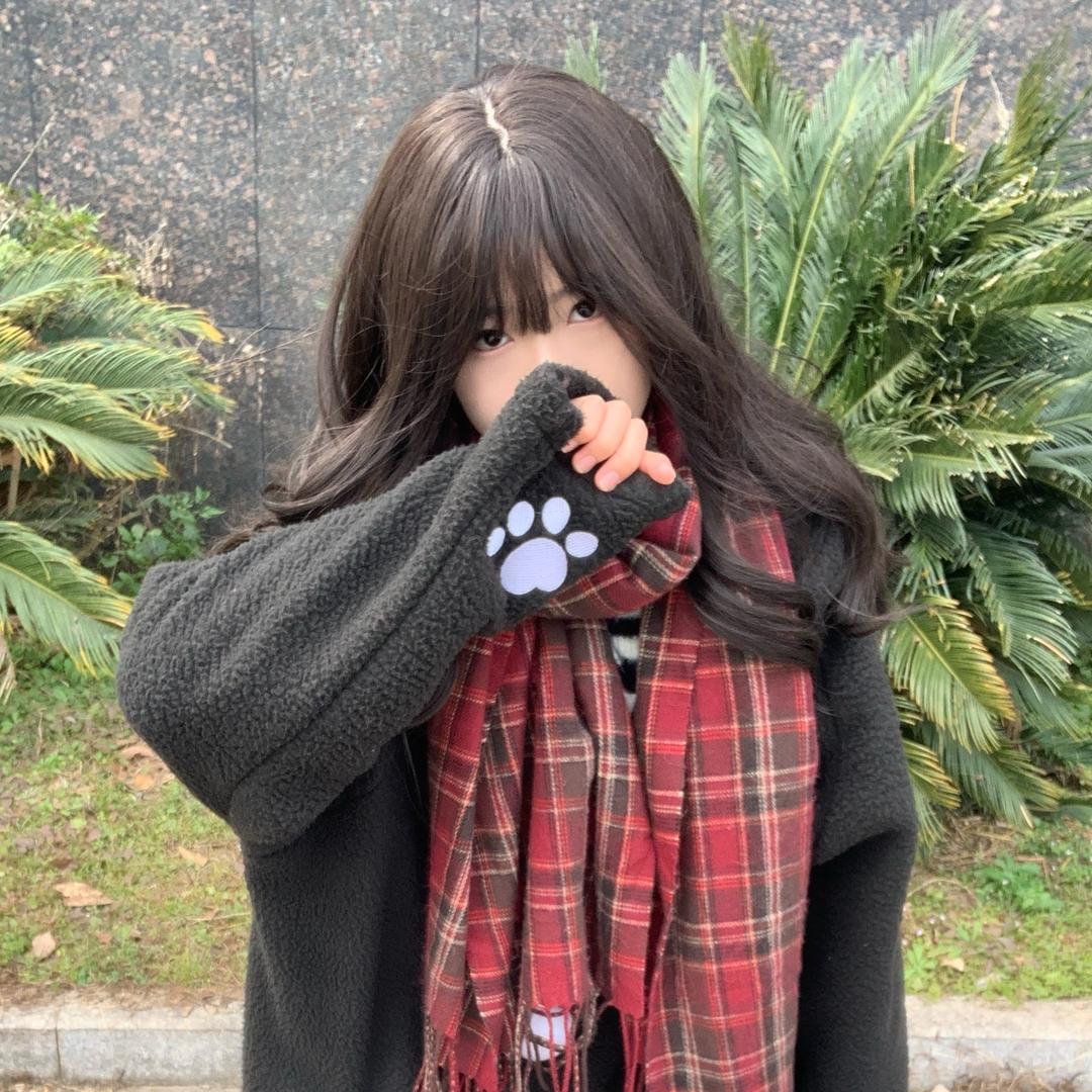 柒柒