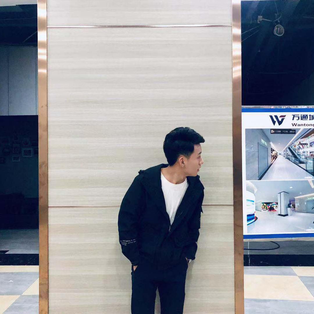 毅小柏呀