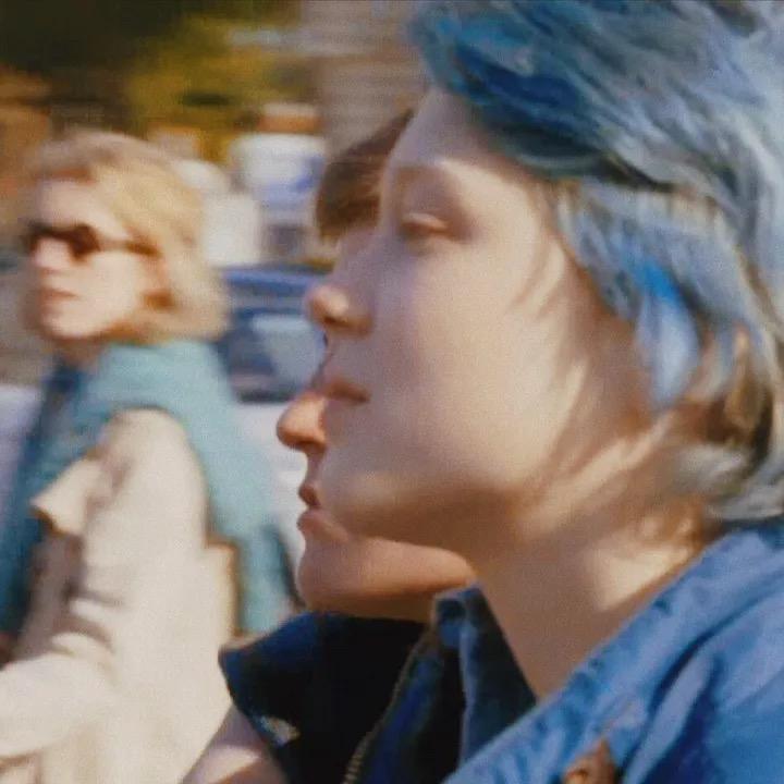 雷拉拉你很有名