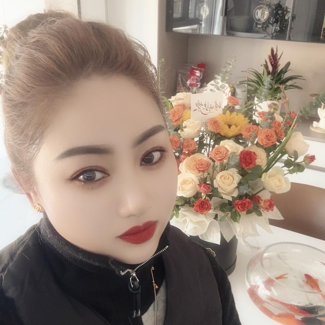 中国黄金舒城专卖店：彭