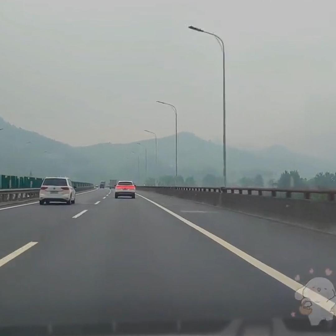 用户6985655585558