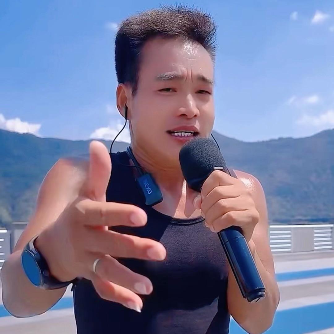 一只周周（每天早上11:17开播）