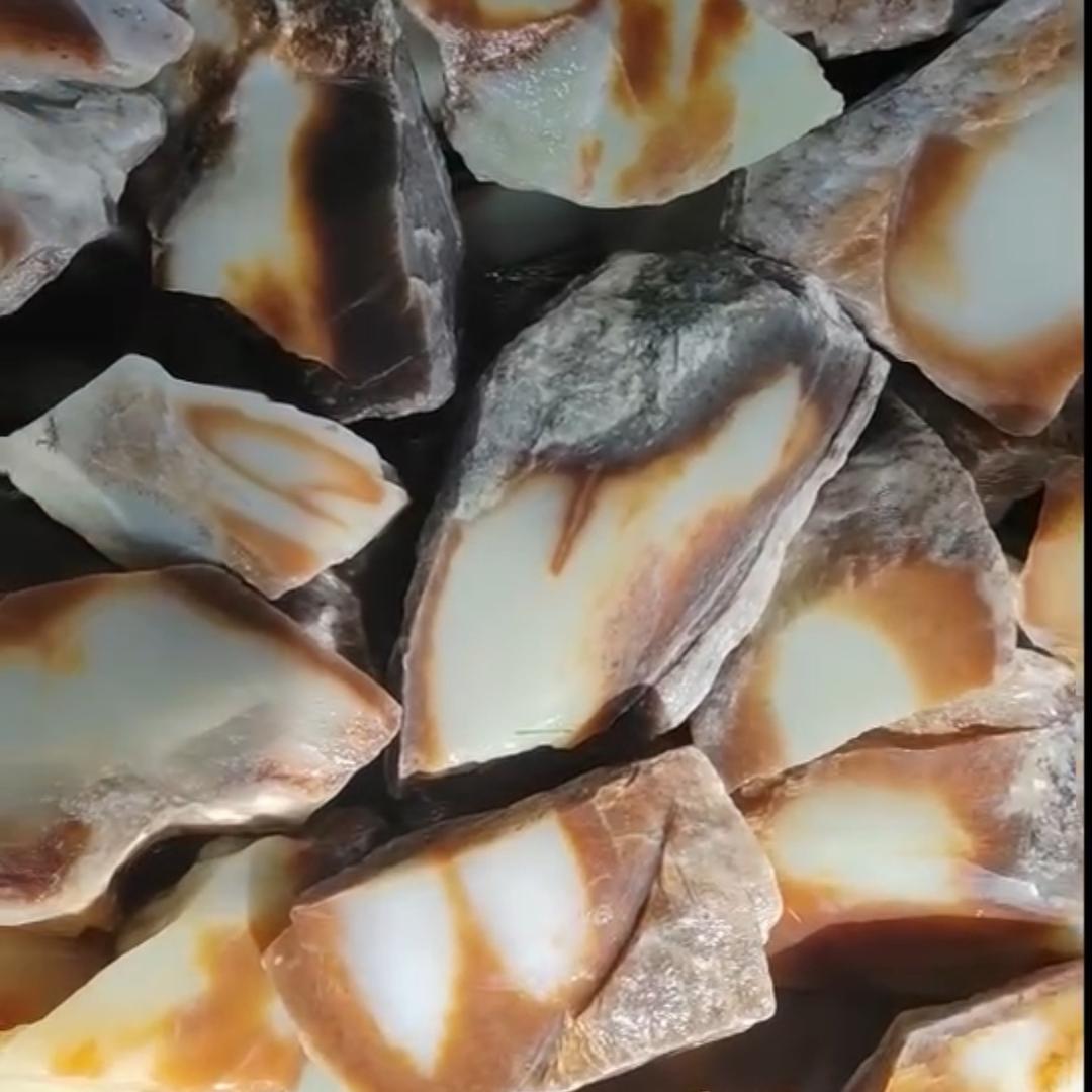 亿豪珠宝 且末