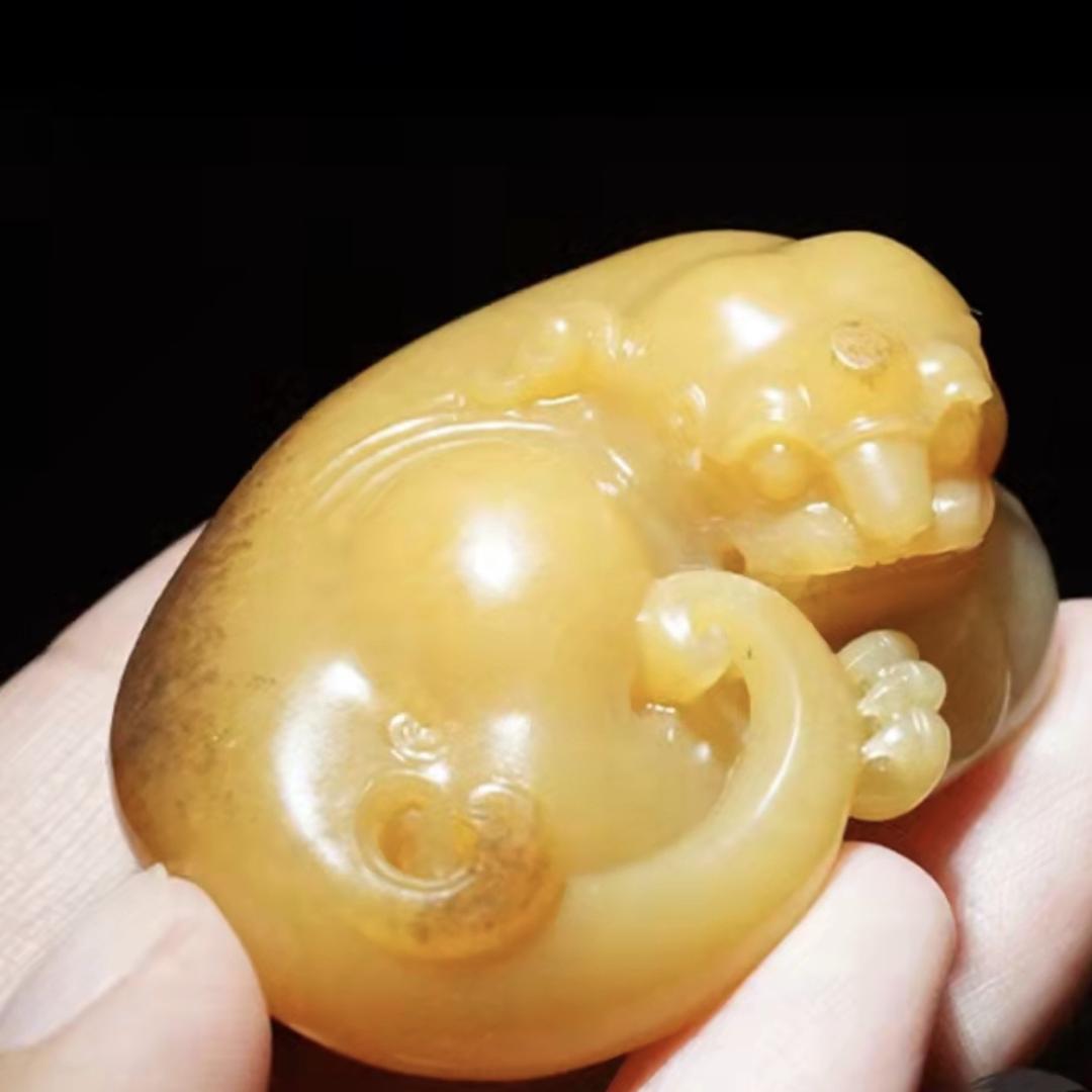沁石堂和田玉