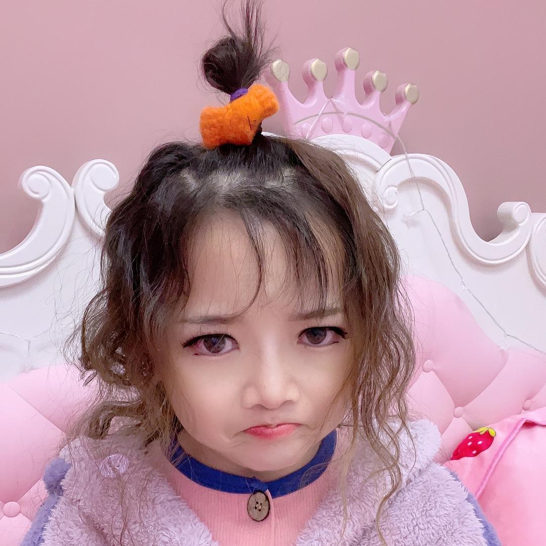 莎莎小个子成人女装