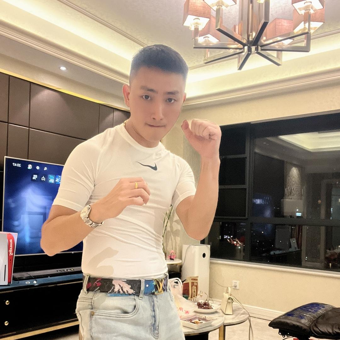 李大少@
