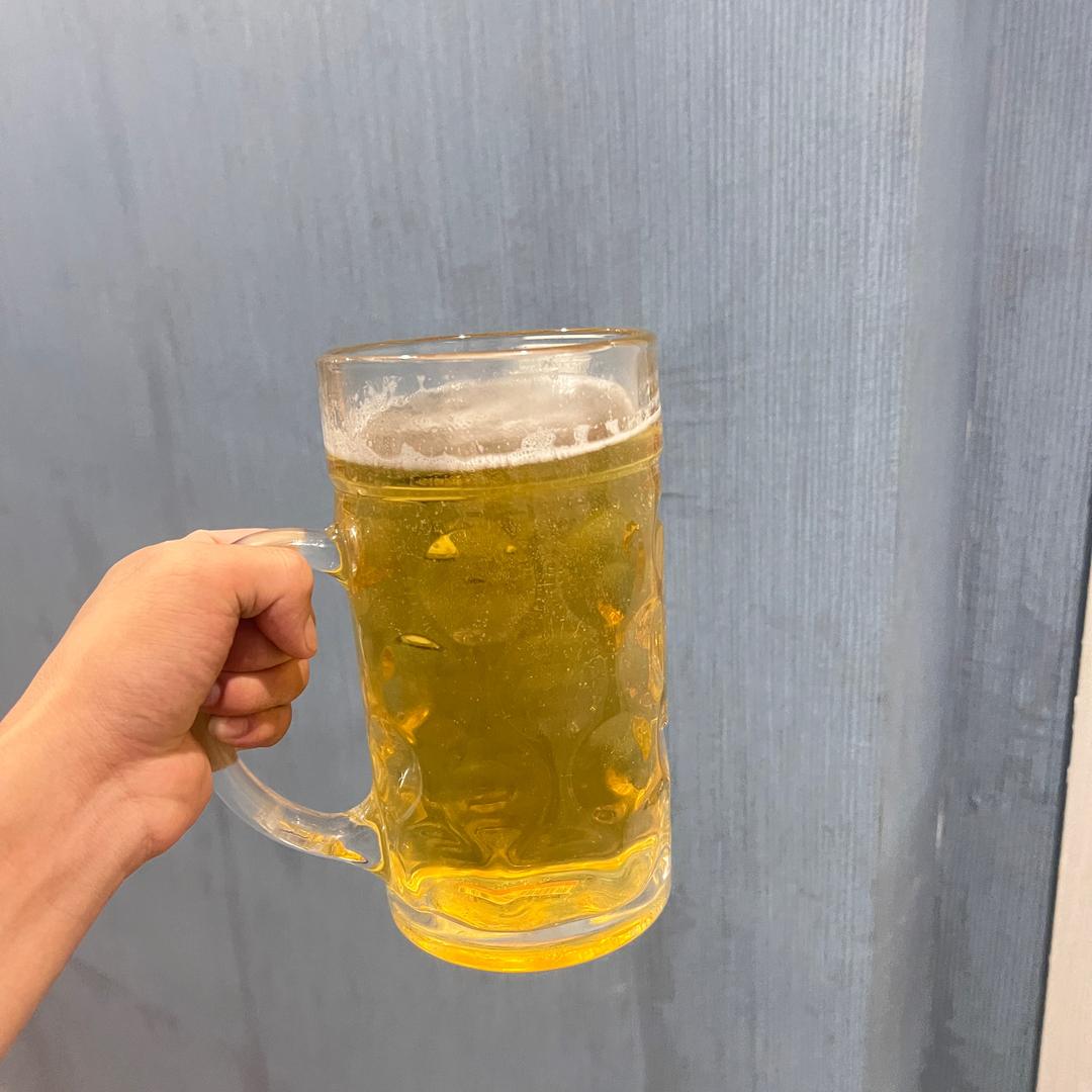 孓杰
